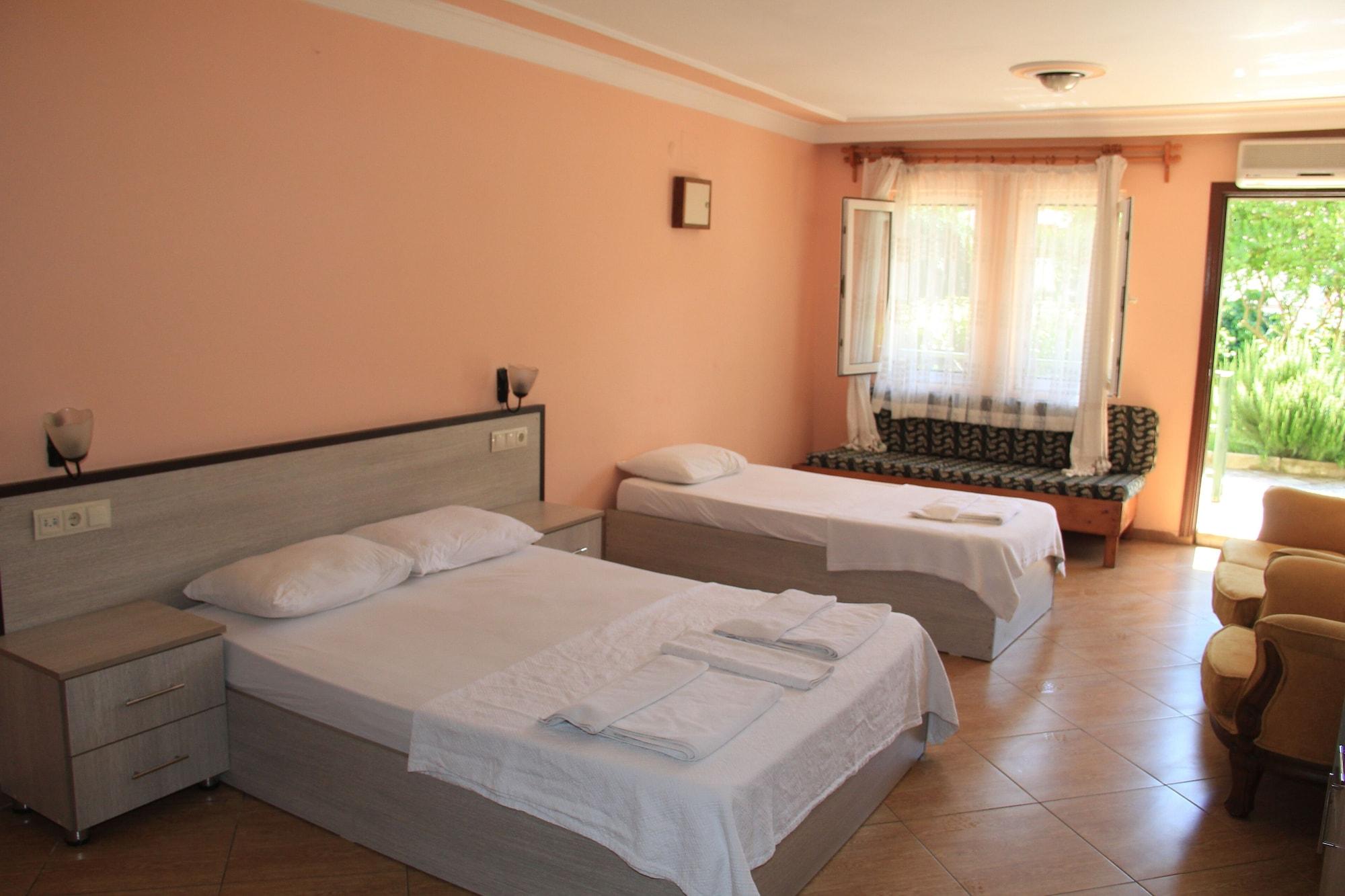 Carmina Hotel Ölüdeniz Exterior foto